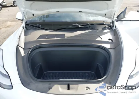 2020 Tesla Model Y Long Range Dual Motor All-Wheel Drive from USA, damaged, VIN 5YJYGDEE3LF052822